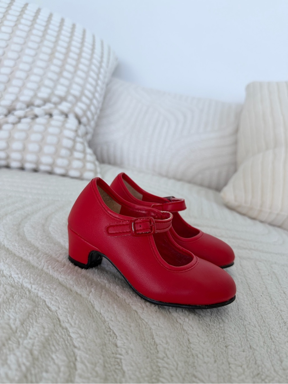 red Mary Jane 👠- Flamenco shoes for kids - size 22 EU -preloved - good condition
